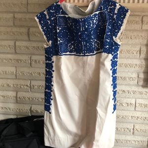 Madewell white with blue embroidered short dress!